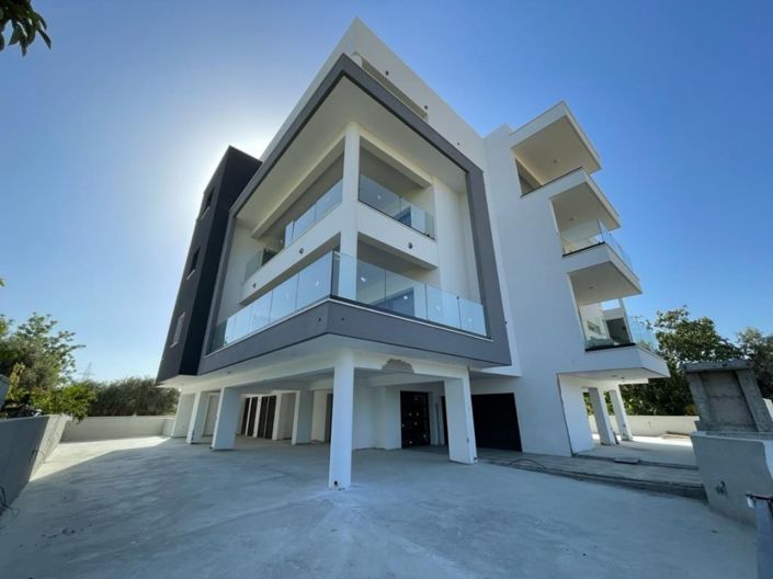 Image No.2-Appartement de 2 chambres à vendre à Limassol