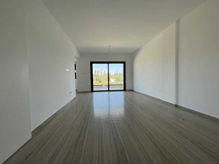 Image No.2-Appartement de 2 chambres à vendre à Limassol