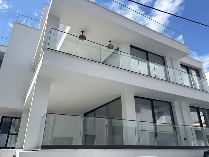 Image No.1-3 Bed Apartment for sale