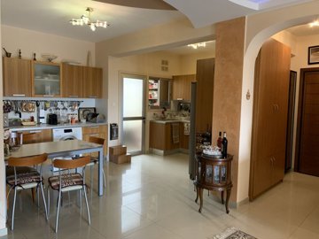 402072-apartment-for-sale-in-agios-tychonasor