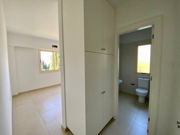 439546-apartment-for-sale-in-kato-paphos-univ
