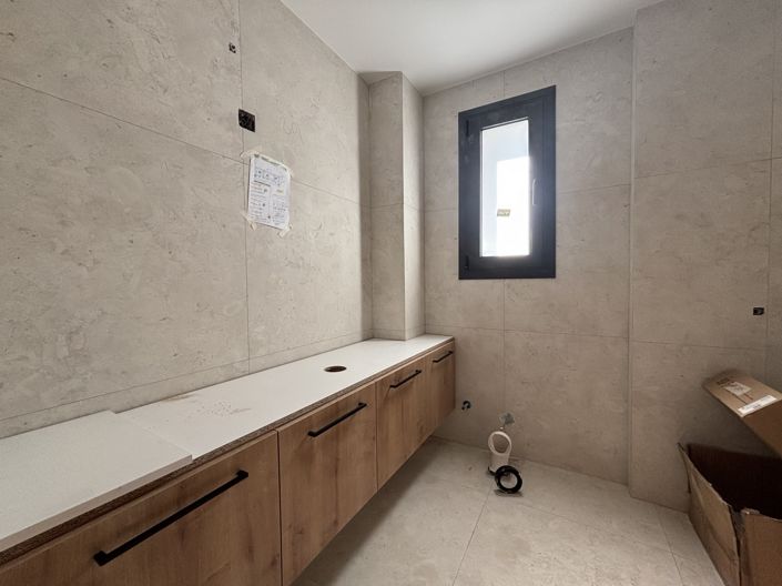 Image No.4-Appartement de 2 chambres à vendre à Limassol