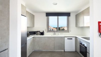 694389-apartment-for-sale-in-kato-paphos-univ