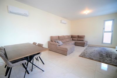 447726-apartment-for-sale-in-kato-paphos-univ