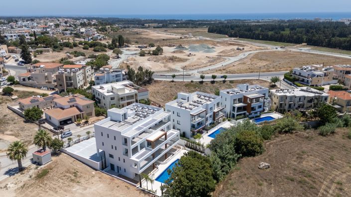 Image No.2-Appartement de 2 chambres à vendre à Geroskipou