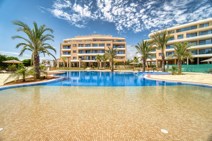 Image No.4-2 Bed Apartment for sale