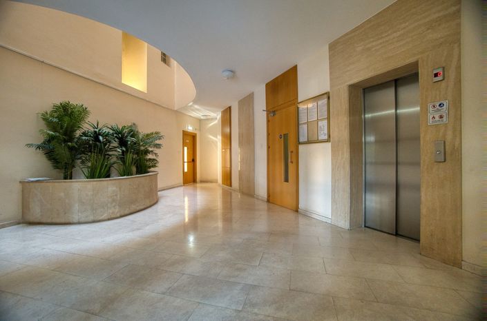 Image No.7-3 Bed Apartment for sale