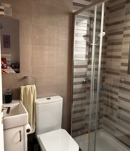 Image No.10-2 Bed Apartment for sale