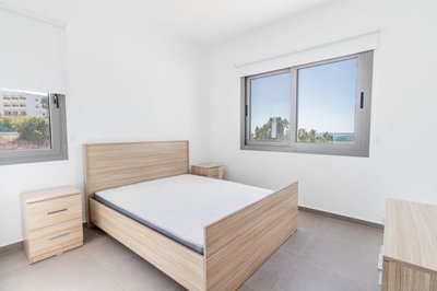 528928-apartments-penthouses-in-coral-bayorig