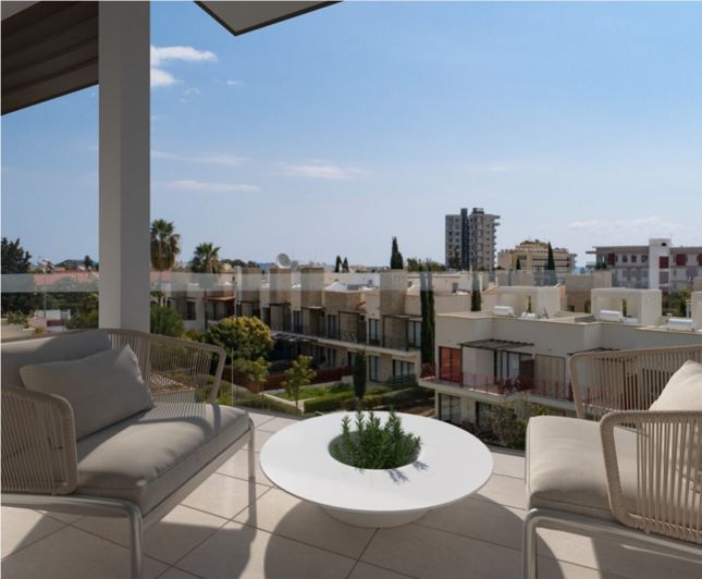 Image No.5-Appartement de 2 chambres à vendre à Mouttagiaka