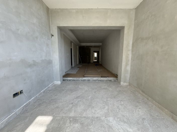 Image No.9-3 Bed Apartment for sale