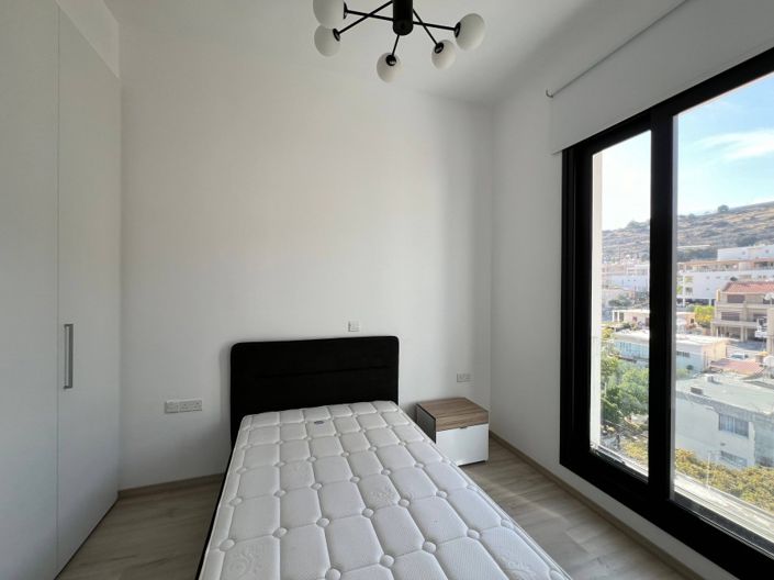 Image No.9-2 Bed Apartment for sale