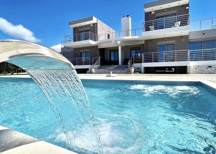 Image No.2-4 Bed Property for sale