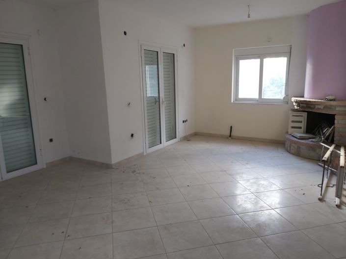 Image No.7-3 Bed Property for sale