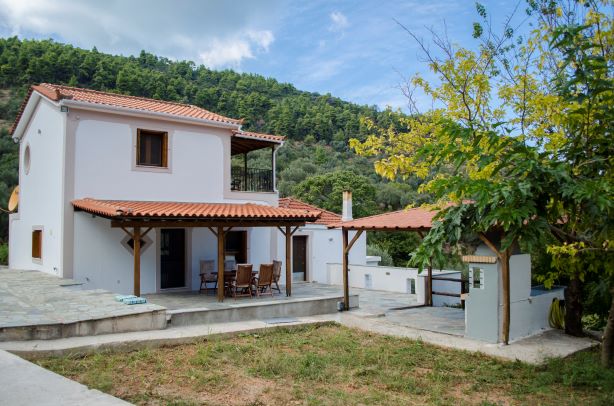 Image No.3-Propriété de 2 chambres à vendre à Eubée