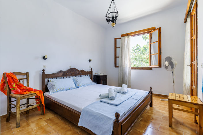 Image No.6-4 Bed Property for sale