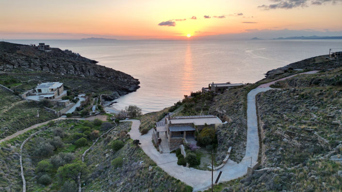 Image No.2-Propriété de 4 chambres à vendre à Kea