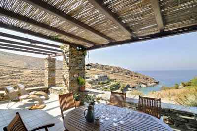32a-thymari-balcony-furniture-and-sea