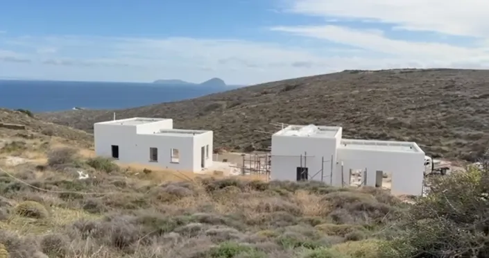 Image No.8-3 Bed Property for sale