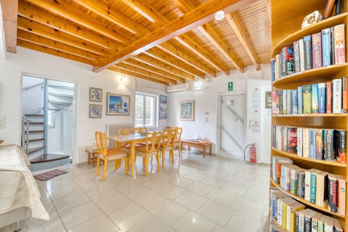 Image No.4-5 Bed Property for sale