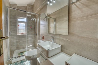 property-for-sale-in-vamos-21