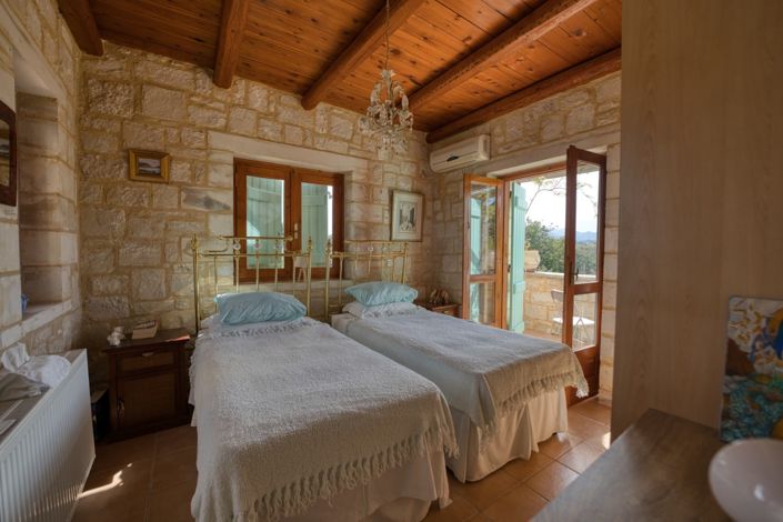 Image No.7-3 Bed Property for sale