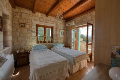 stone-house-in-vamos-for-sale-39-1