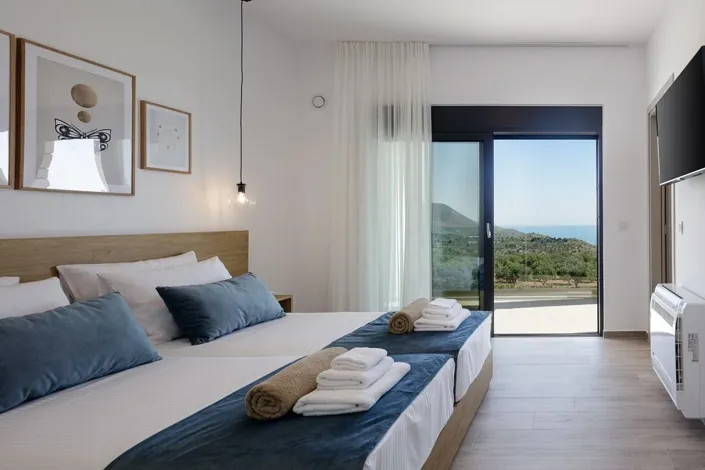 Image No.9-4 Bed Property for sale