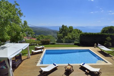 154686140212kerasia4161546861402