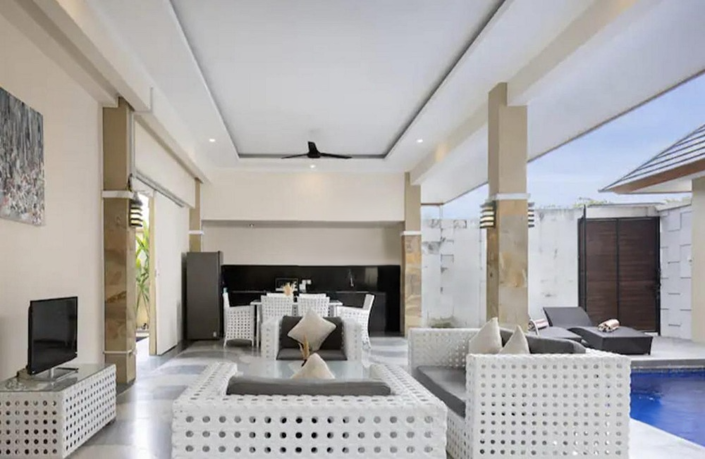 Image No.7-6 Bed Property for sale