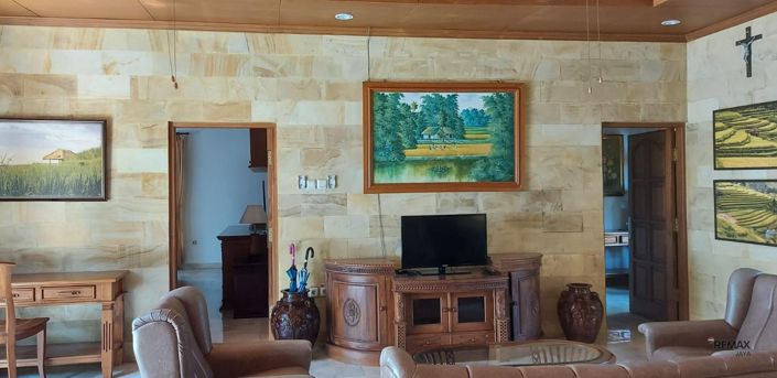 Image No.3-4 Bed Property for sale