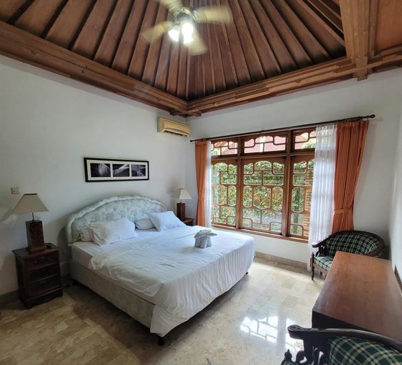 Image No.9-4 Bed Property for sale