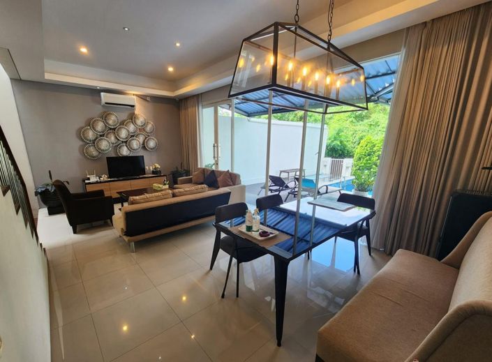 Image No.6-5 Bed Property for sale