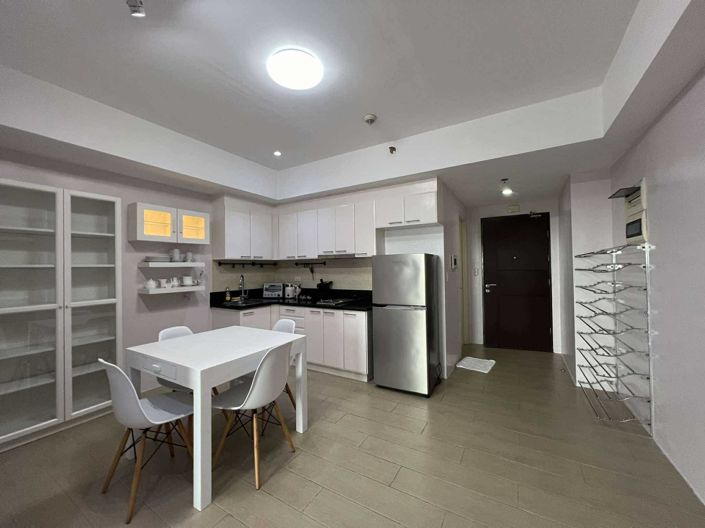 Image No.5-1 Bed Property for sale