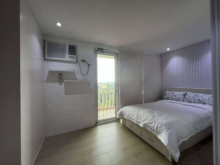 Image No.6-1 Bed Property for sale