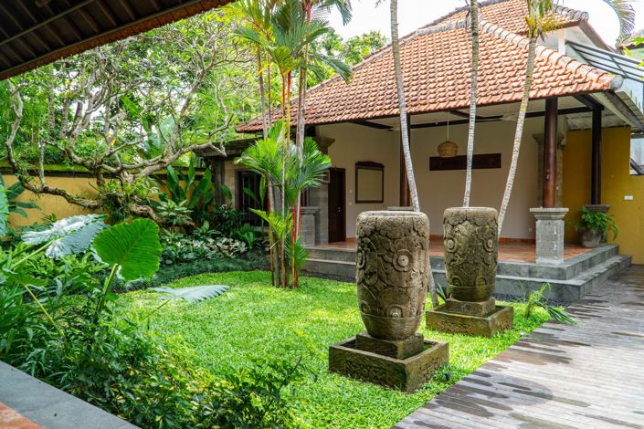 Image No.3-4 Bed Property for sale