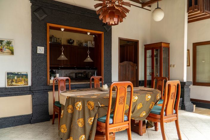 Image No.5-4 Bed Property for sale