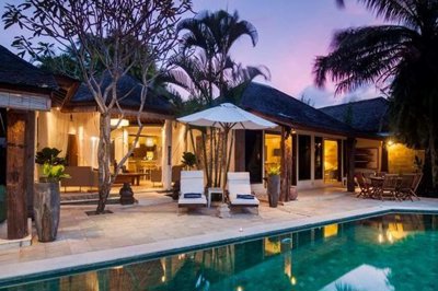 1405374564tvvhexzoztr1df0z6oey-copy