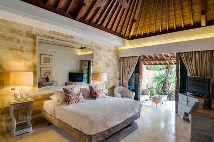 Image No.6-3 Bed Property for sale