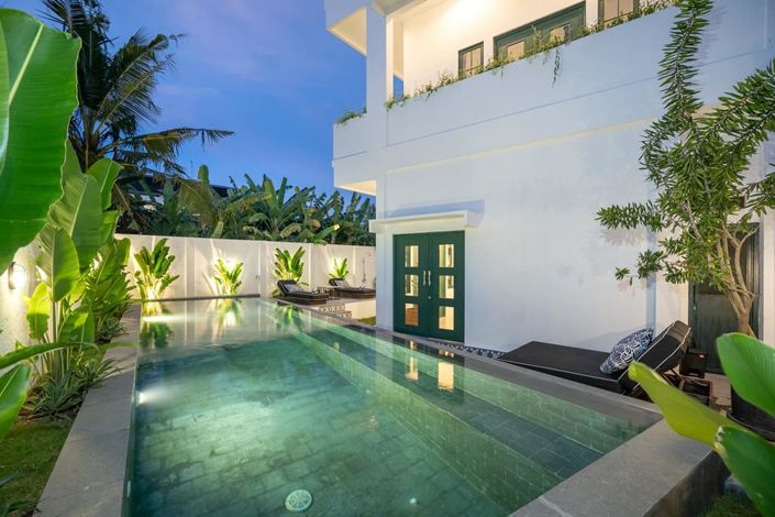 Image No.2-4 Bed Property for sale