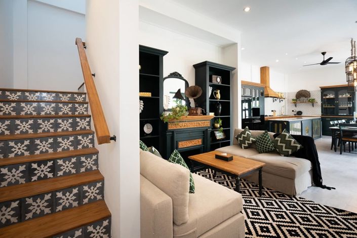 Image No.5-4 Bed Property for sale