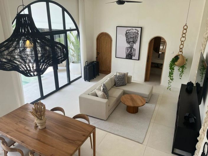 Image No.4-4 Bed Property for sale