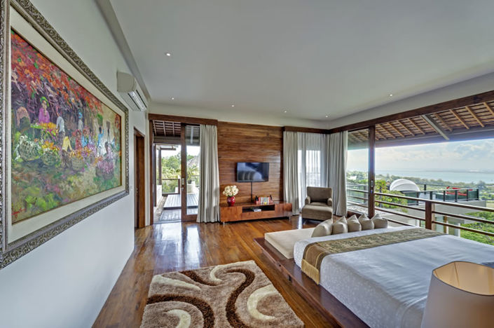 Image No.8-4 Bed Property for sale