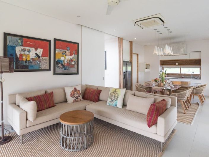 Image No.2-4 Bed Property for sale