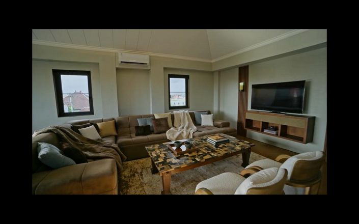 Image No.2-4 Bed Property for sale