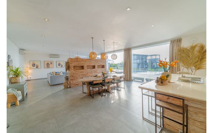 Image No.7-3 Bed Property for sale