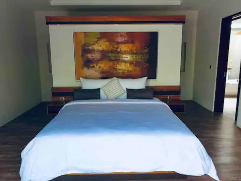 Image No.7-1 Bed Property for sale