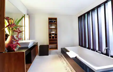 Image No.3-1 Bed Property for sale