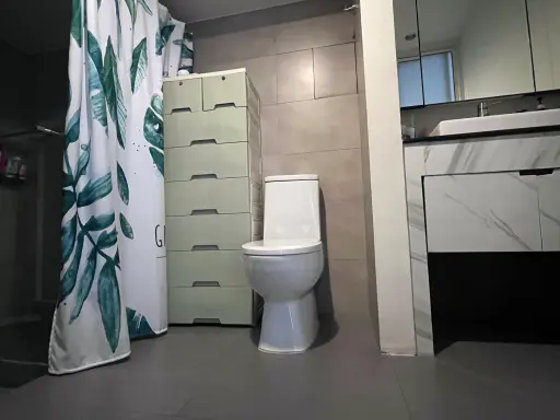 Image No.8-2 Bed Property for sale