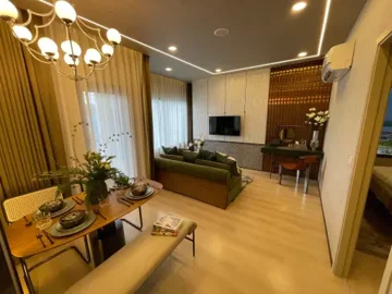 1 - Bangkok, Property